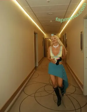 Alexandra Stan / alexandrastan nude photo #2720