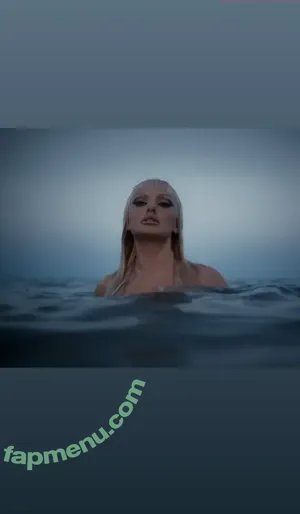 Alexandra Stan / alexandrastan nude photo #2745