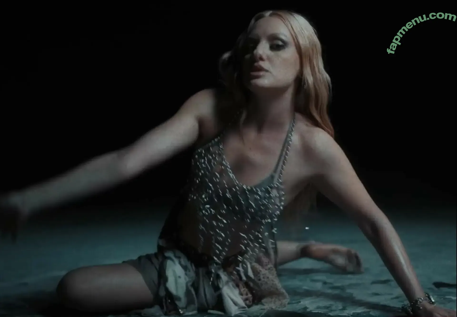 Alexandra Stan nude photo #2425 (alexandrastan)