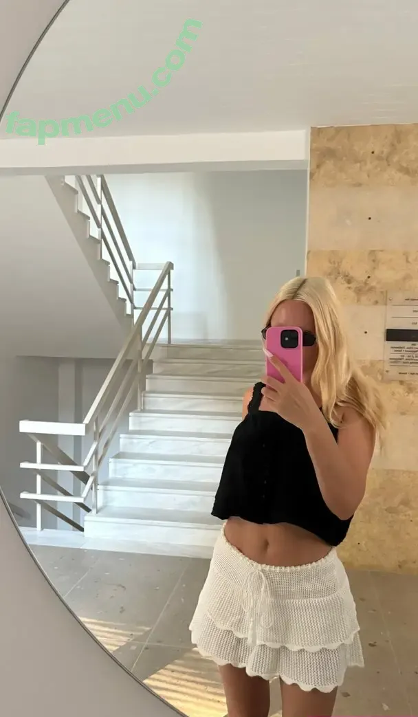 Alexandra Stan nude photo #2674 (alexandrastan)
