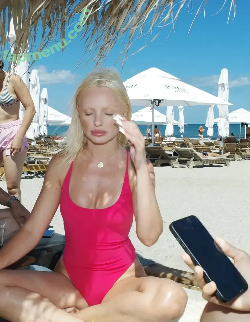 Alexandra Stan nude photo #2792 (alexandrastan)