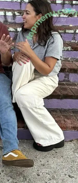 Alexandria Ocasio-Cortez / AOC / Alexandria Ocasio Cortez nude photo #0337