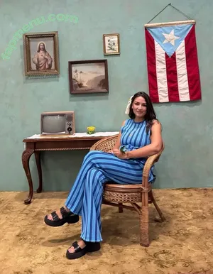 Alexandria Ocasio-Cortez / AOC / Alexandria Ocasio Cortez nude photo #0340
