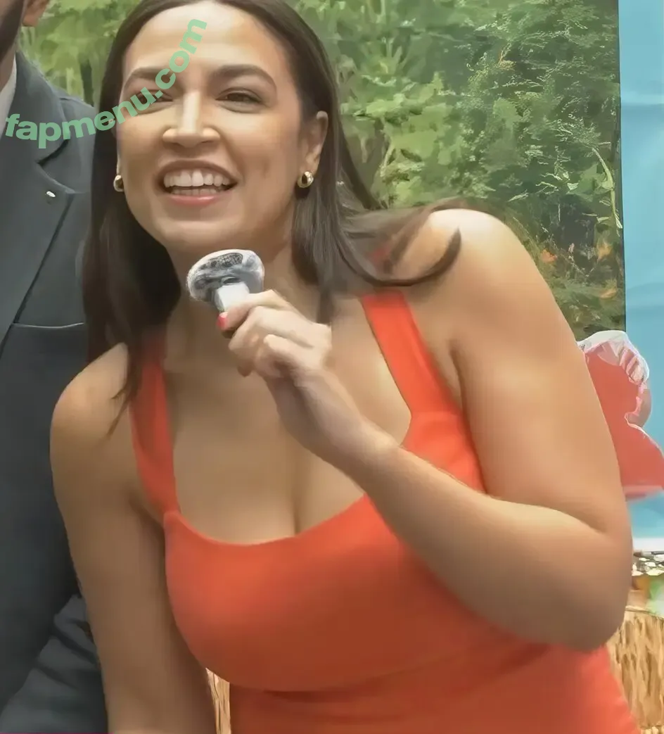 Alexandria Ocasio-Cortez nude photo #0327 (AOC / Alexandria Ocasio Cortez)