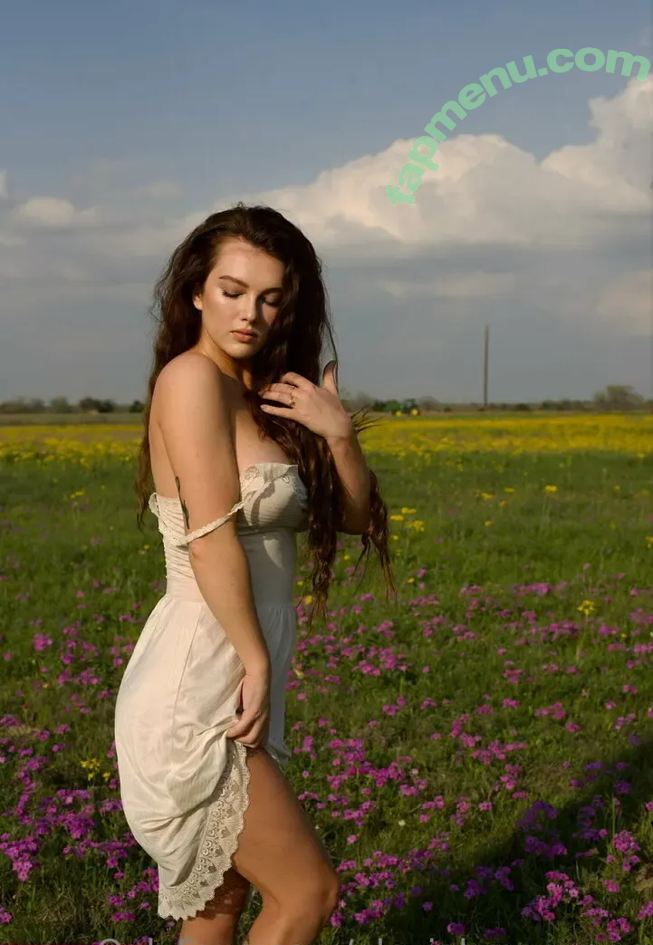 alexiabrea nude photo #0010 (alexiabrea_)