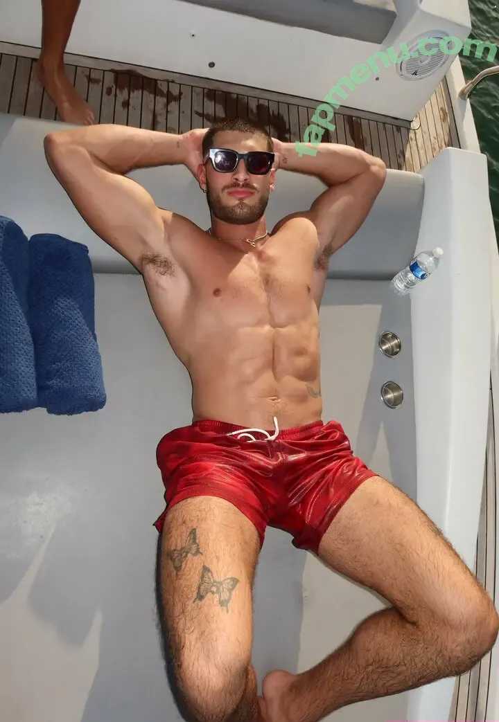 alexviera35 nude photo #0021 (alexviera35)