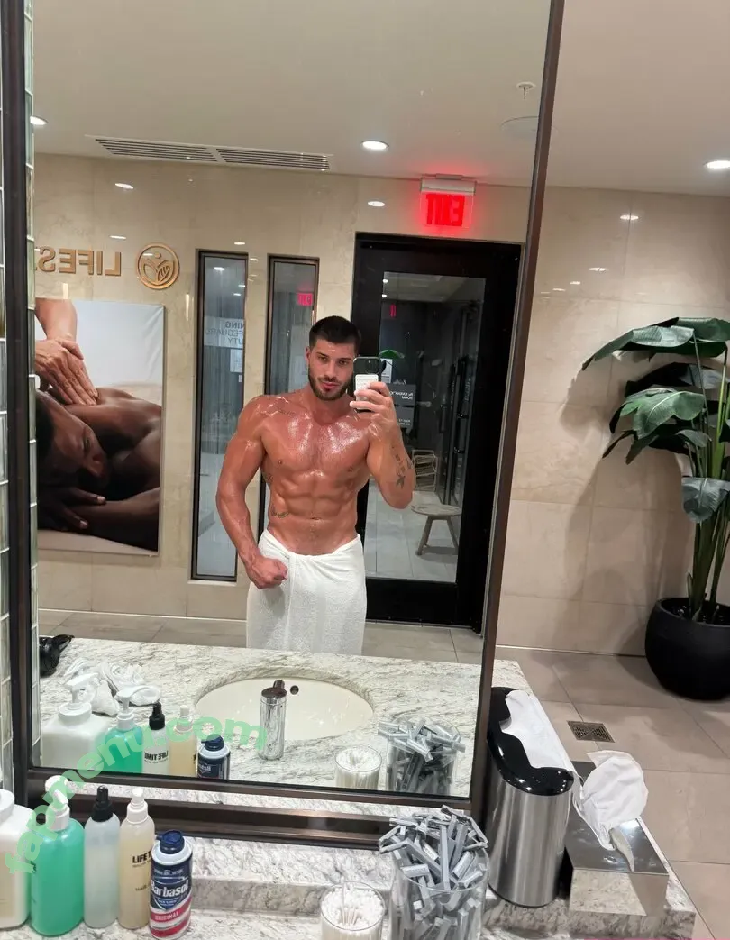 alexviera35 nude photo #0036 (alexviera35)