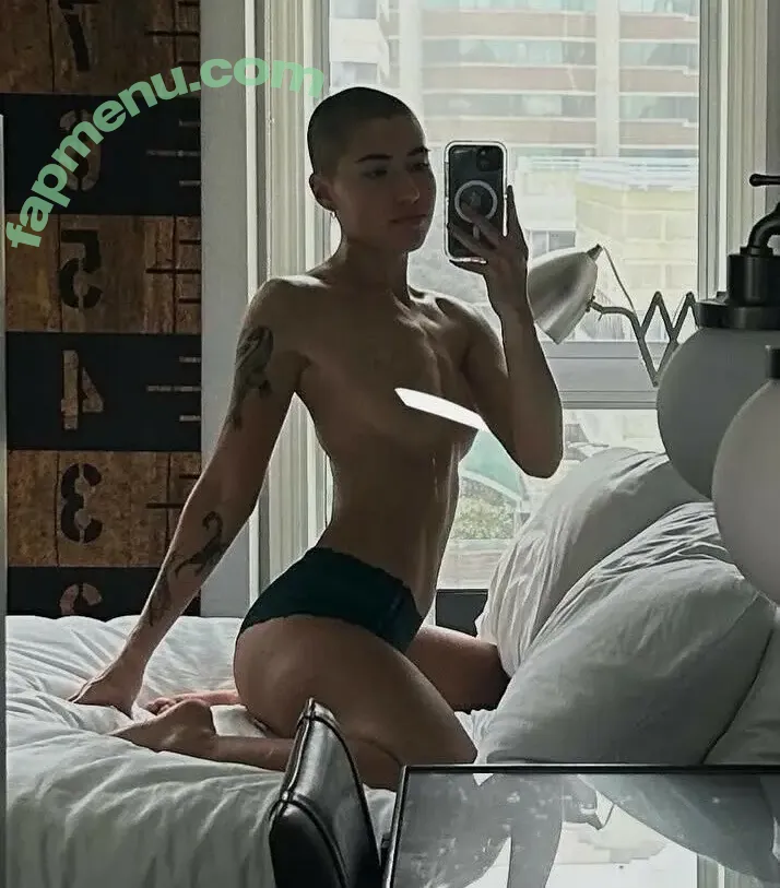 Alice Danger nude photo #0004 (aalicedanger)