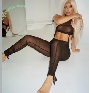  nude photo #0005