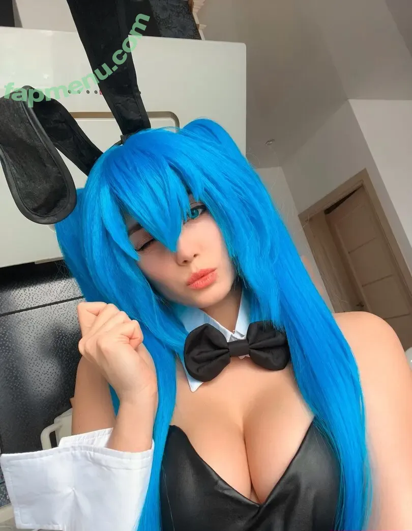 alice01cosplay nude photo #0145 (Alice Hatsune)