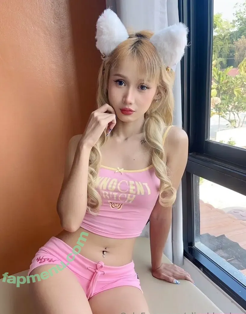aliceblondee nude photo #0015 (aliceblonde)