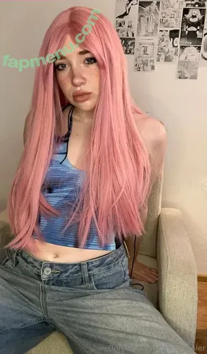  nude photo #0005