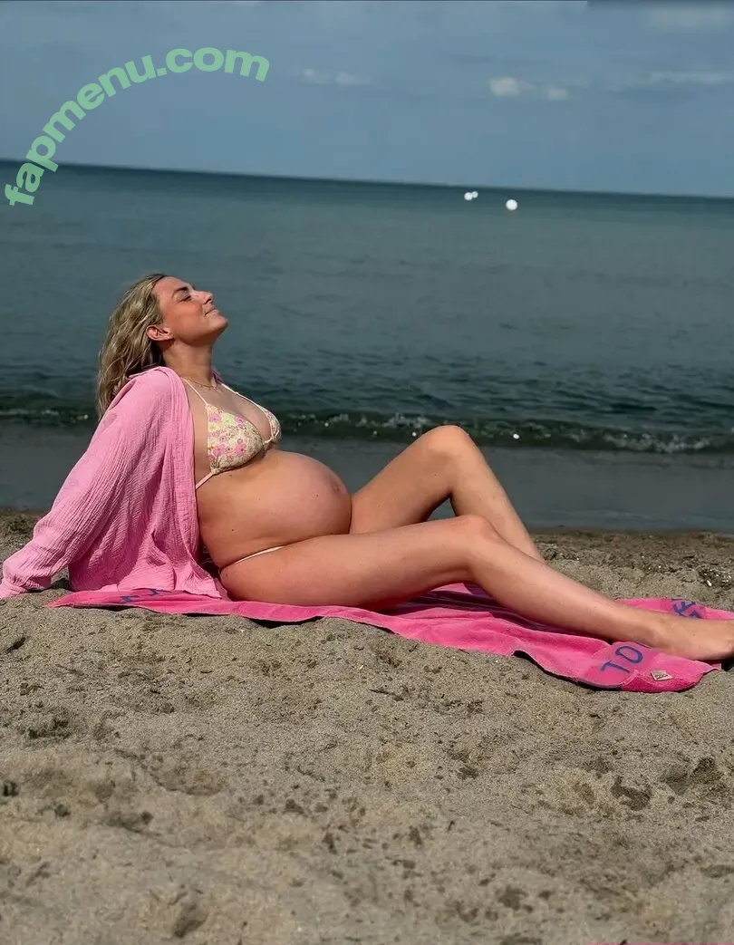 Aliciasmomlife nude photo #0023 (Aliciasmomlife)