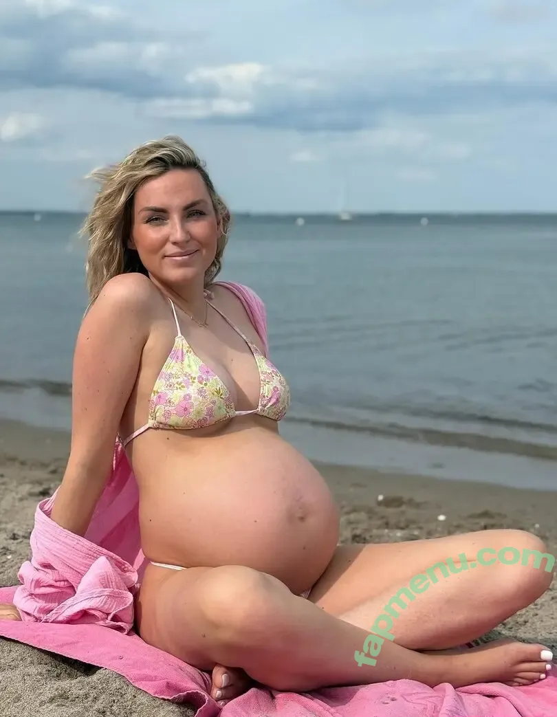 Aliciasmomlife nude photo #0025 (Aliciasmomlife)