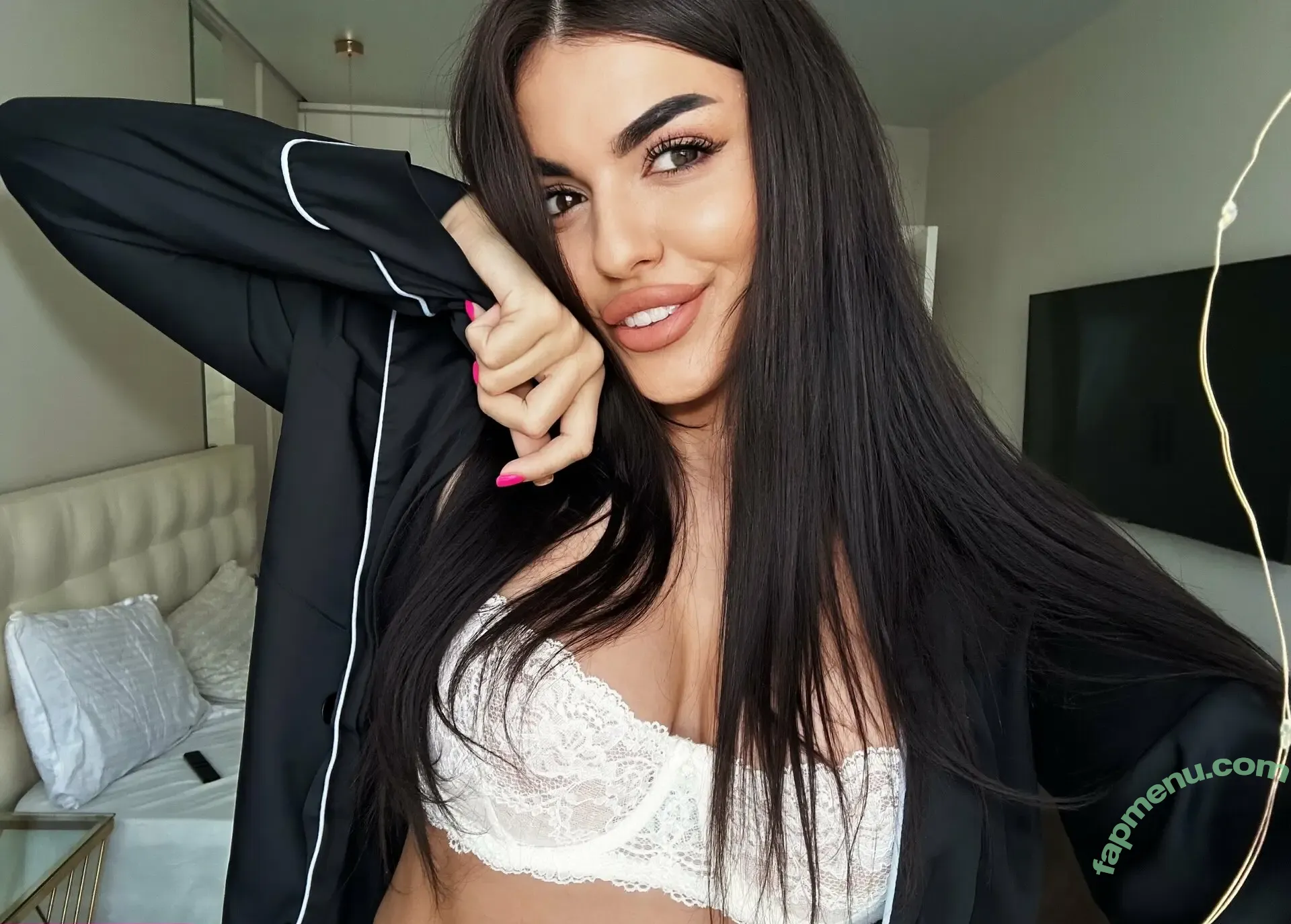 Aliia Fairy VIP nude photo #0155 (aliafay.official / aliia_fairy_vip)