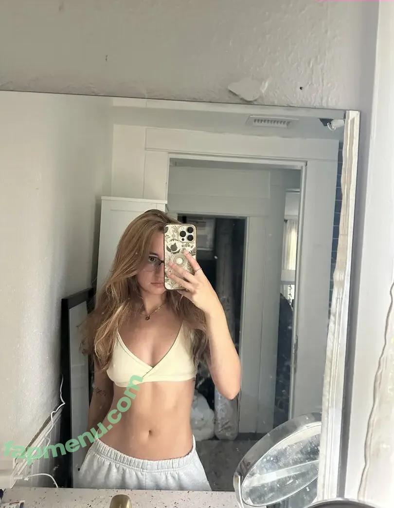 Alilmoody nude photo #0007 (alilmoodyy / alisongiler_)