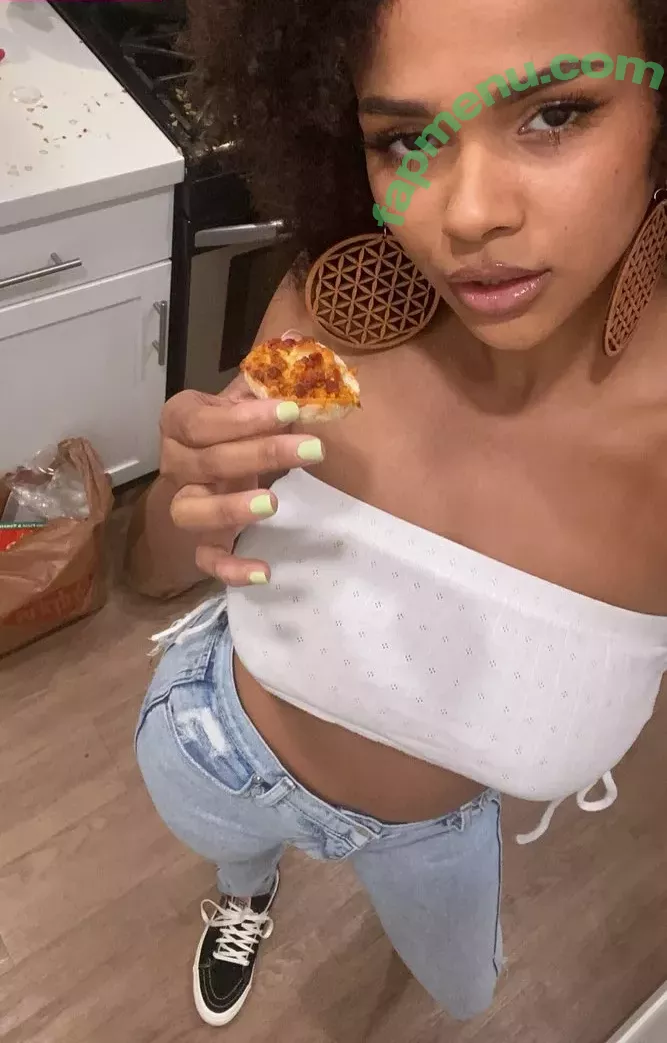 Alina Ali nude photo #0033 (alinaali5796 / alinaalixoxo)