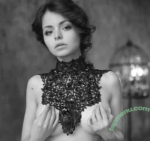 Alina Avkhadieva / mesklan / АЛИНА АВХАДИЕВА nude photo #0041