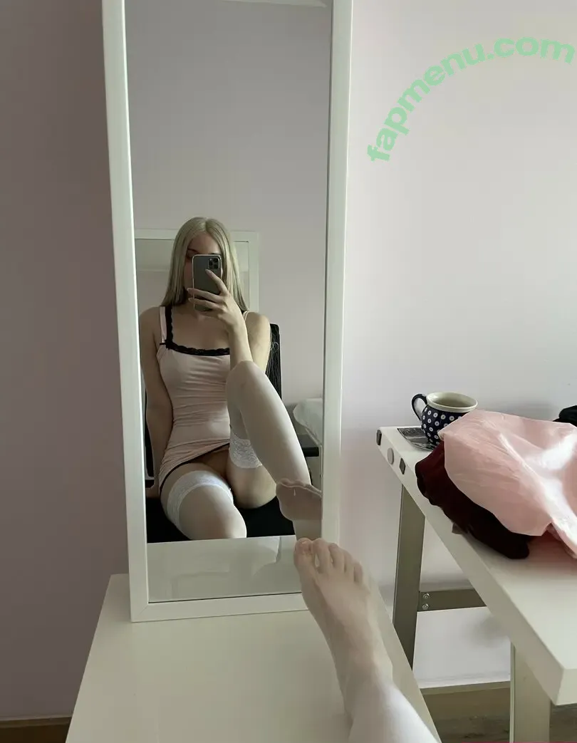 alina.ray nude photo #0010 (alinarai07)