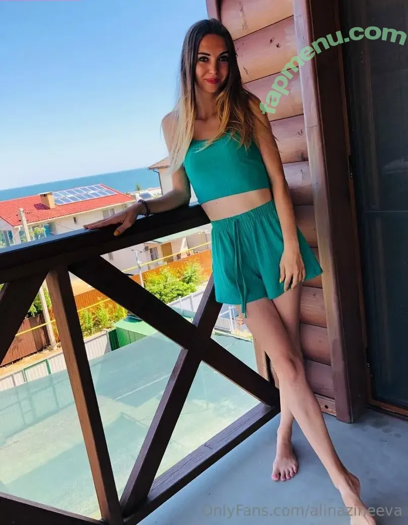 alinazineeva nude photo #0004 (alinazineeva)