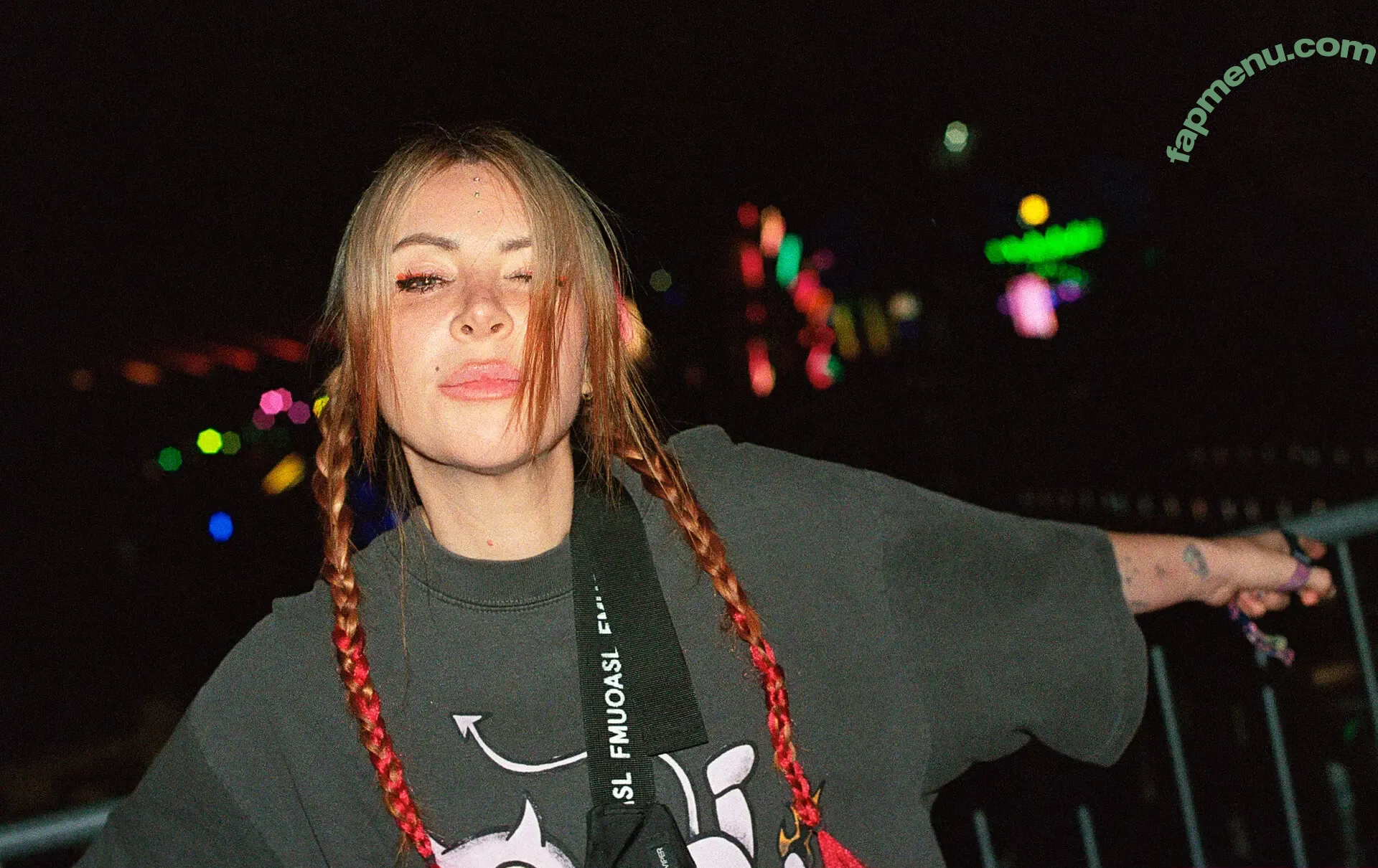 Alison Wonderland nude photo #0140 (alisonwonderland / allywonder)