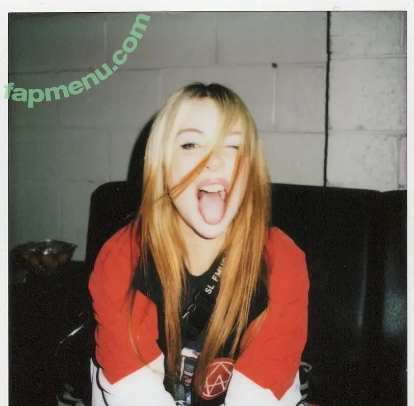 Alison Wonderland nude photo #0144 (alisonwonderland / allywonder)