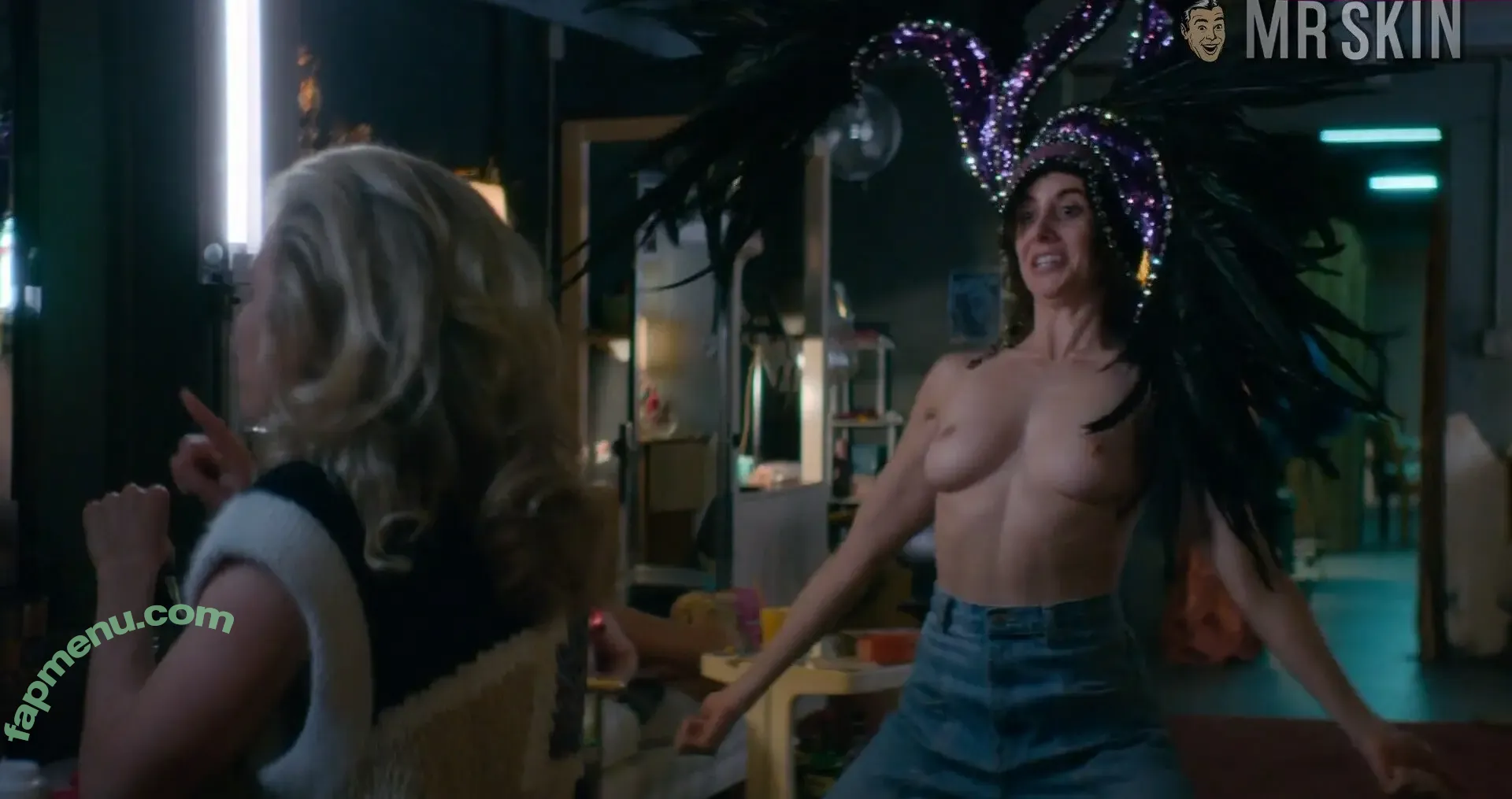 alisonbrie nude photo #0005 (alisonbrie)
