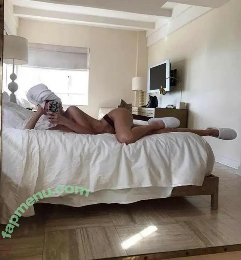 Alissa Violet nude photo #0603 (alissaviolet)