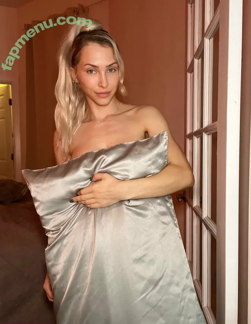 alixlynx nude photo #0144 (thealixlynx)