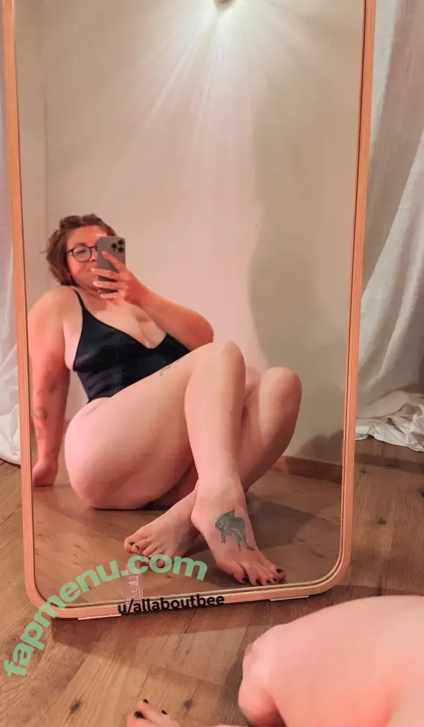 Allaboutbee nude photo #0002 (all.about.beee)