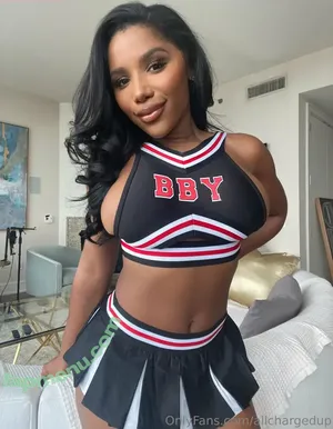 Allchargedup / Ashley Christen / sashafoxyy / toned_ash nude photo #0211