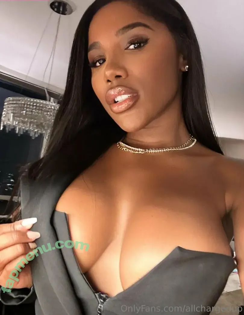 Allchargedup nude photo #0192 (Ashley Christen / sashafoxyy / toned_ash)