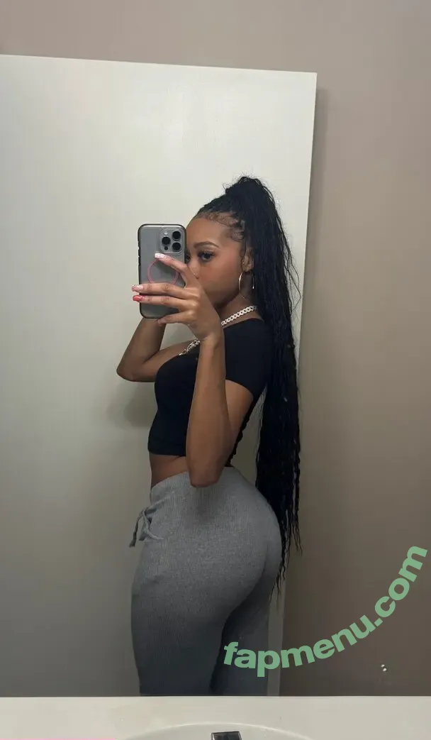 Alleyesondee nude photo #0052 (alleyesondeeeee / deeviousdee)