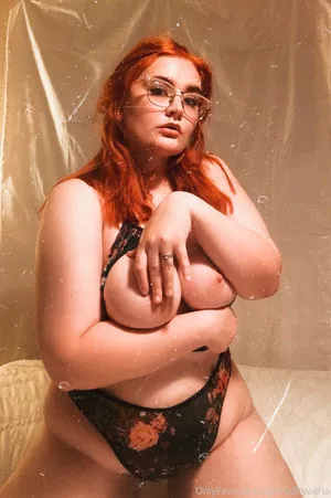Allisonivyx / allisonivymusic nude photo #0094