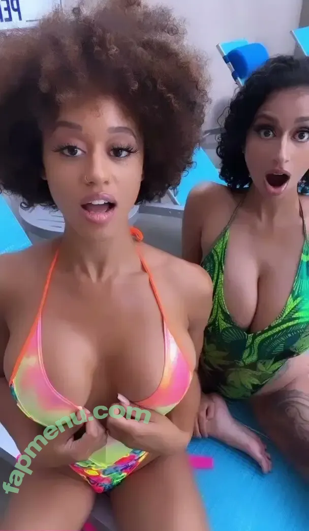 allurhia nude photo #0005 (allurhia)