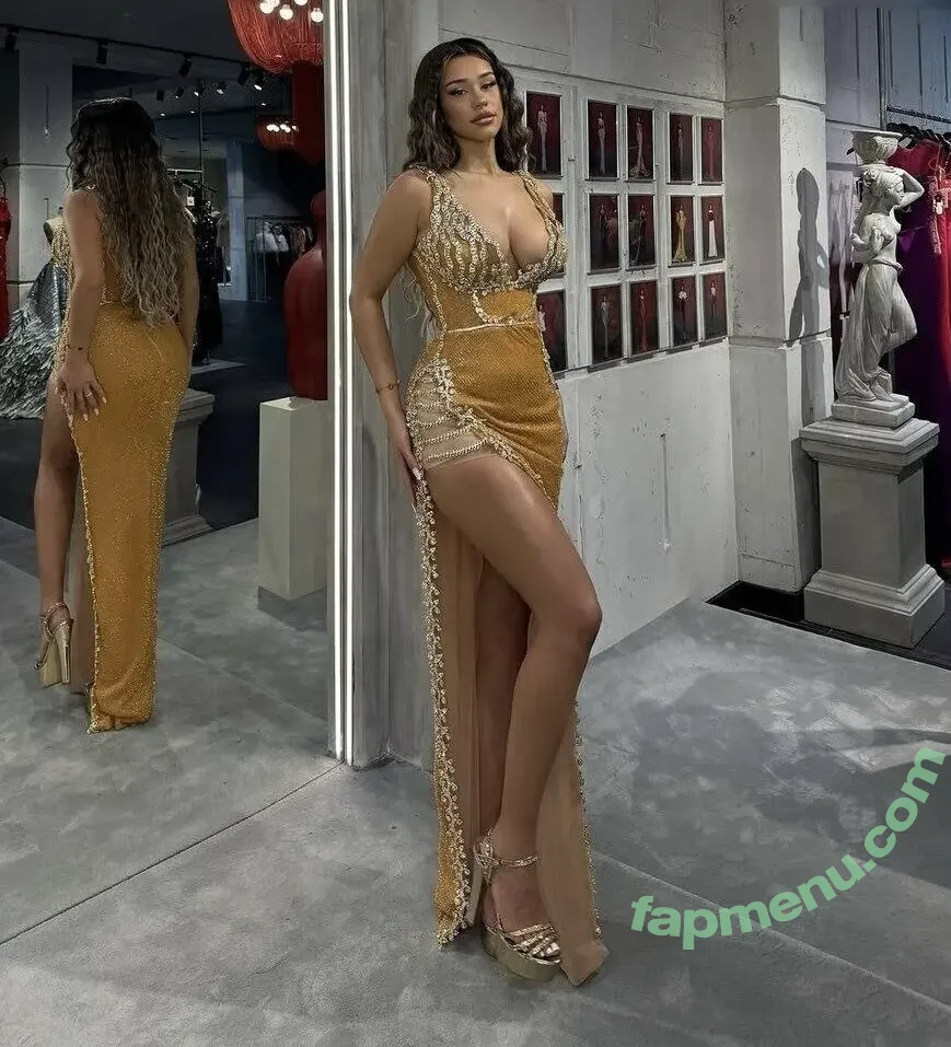 Almira Azemi nude photo #0111 (almirra.az)