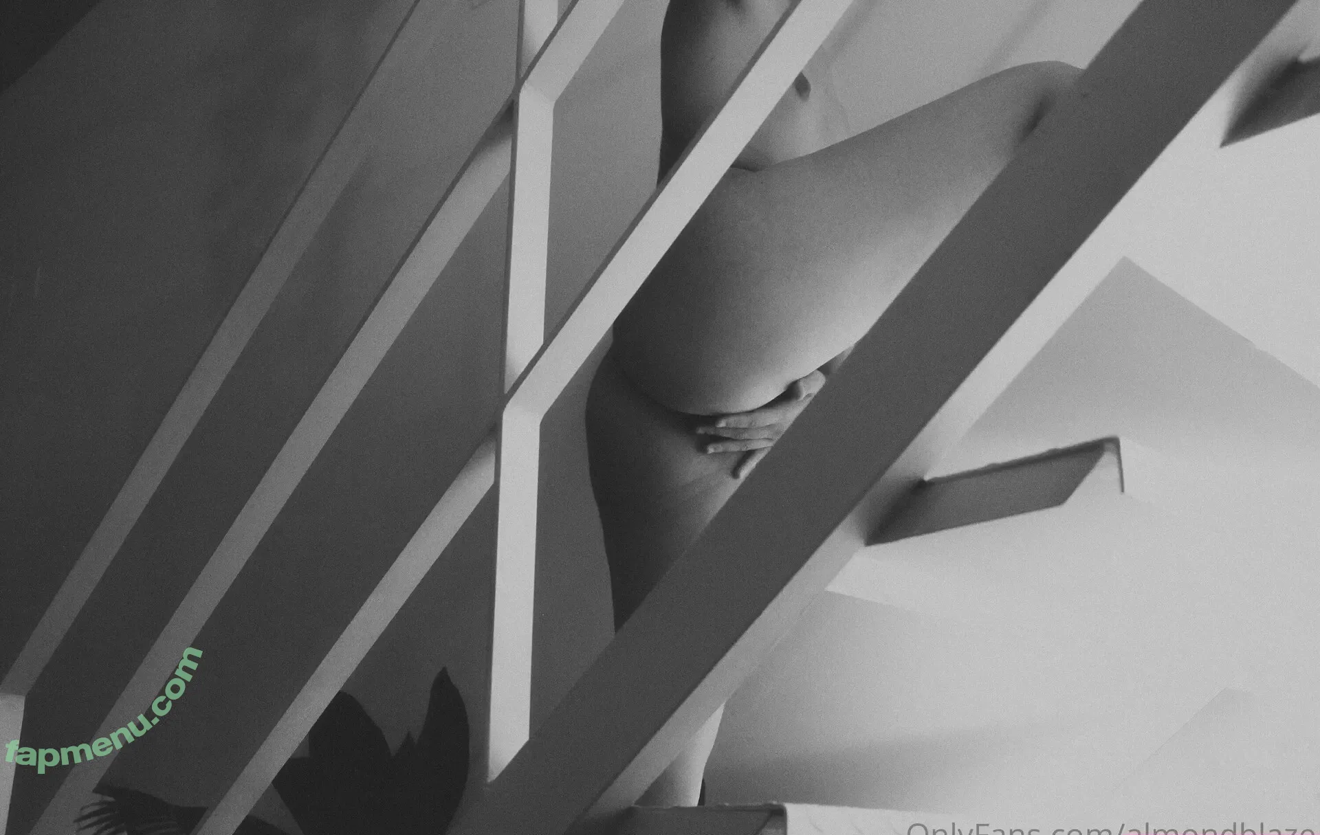 almondblaze nude photo #0012 (almondblaze)