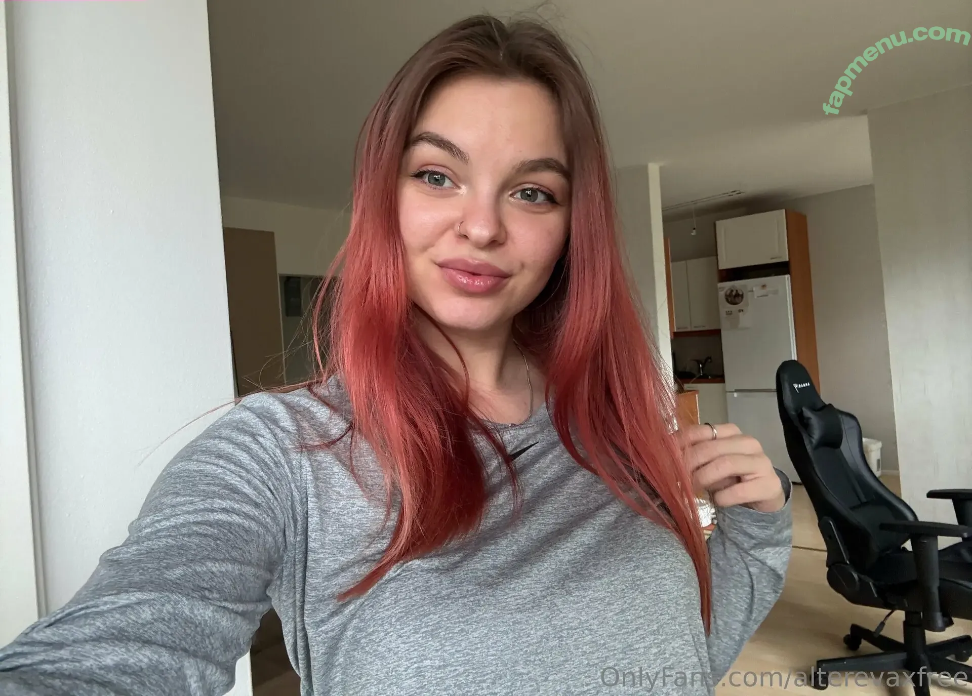 alterevaxfree nude photo #0001 (alterevaxfree)