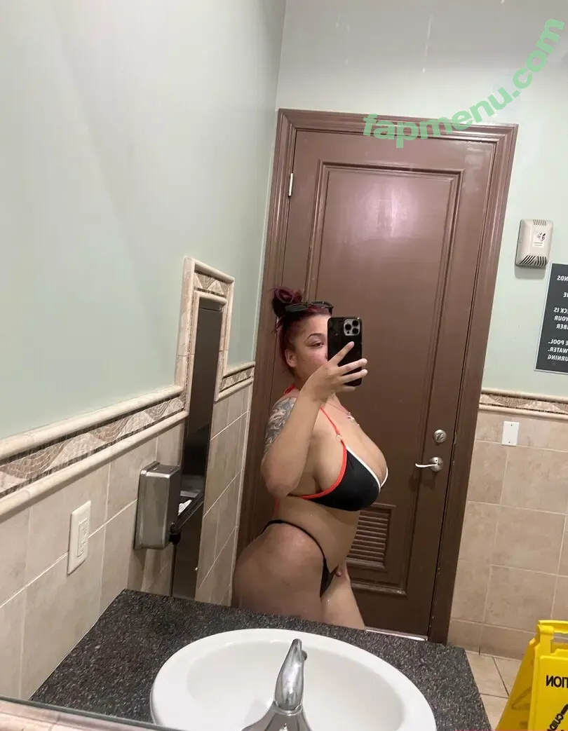 altgirlieeee96 nude photo #0018 (altgirlellie)