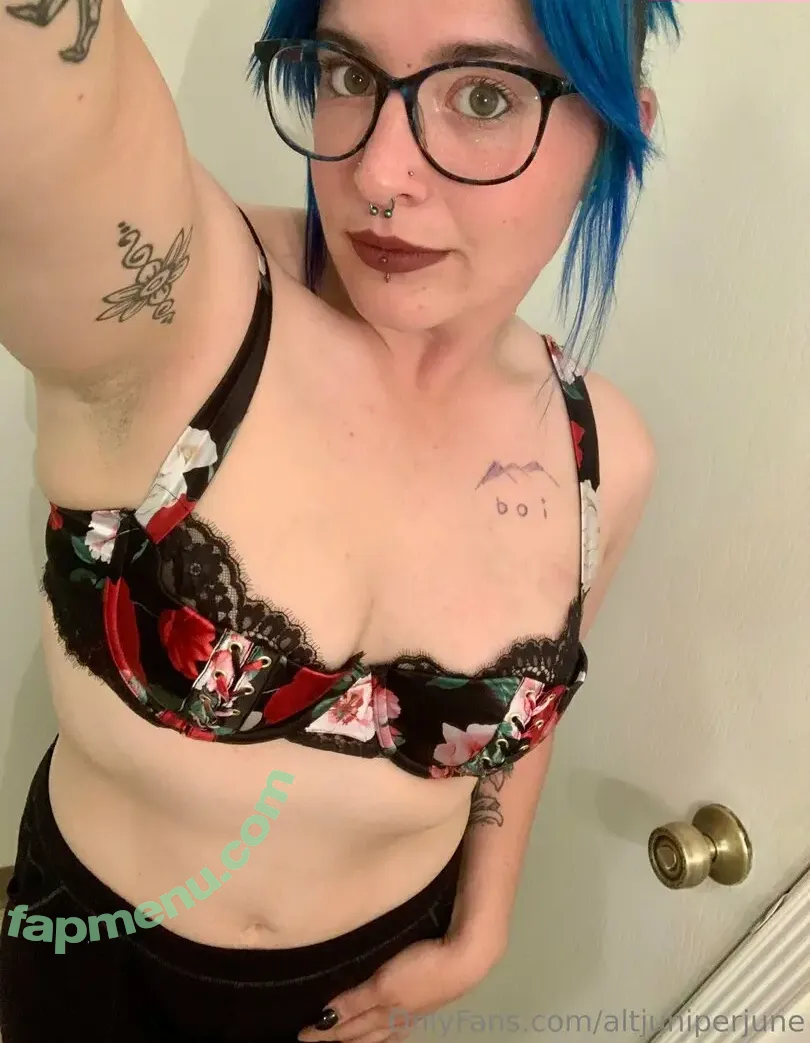 altjuniperjune nude photo #0016 (altjuniperjune)