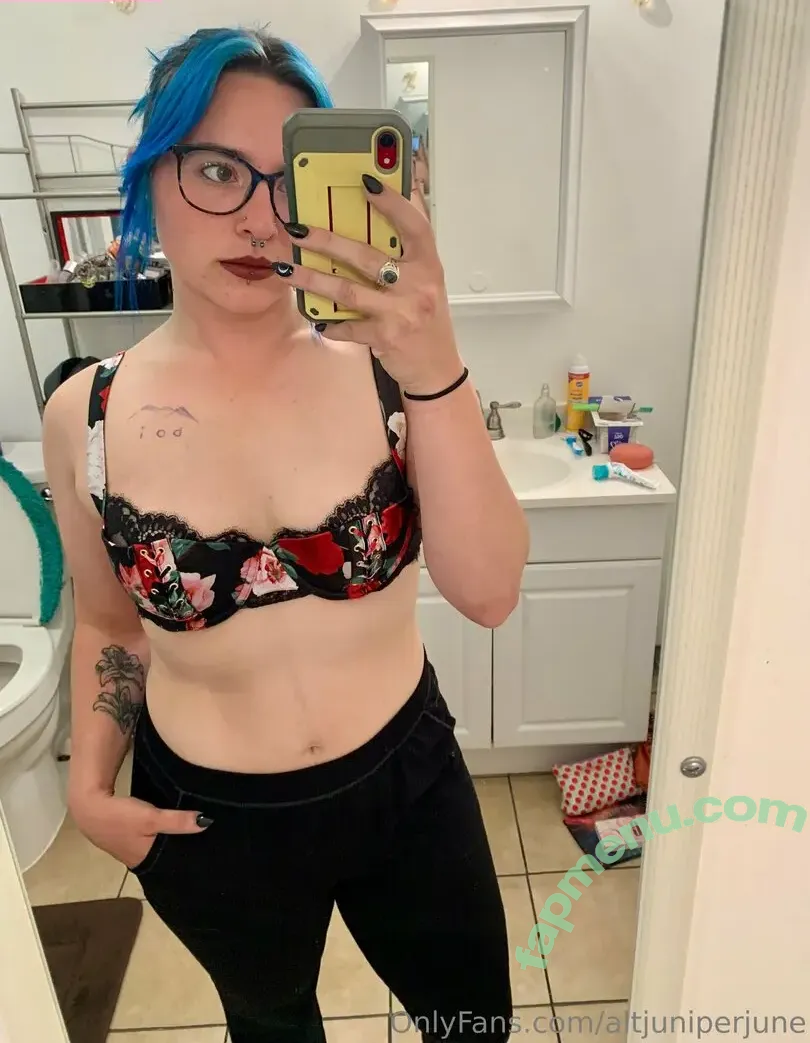 altjuniperjune nude photo #0018 (altjuniperjune)