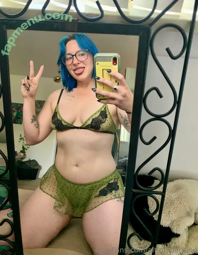 altjuniperjune nude photo #0020 (altjuniperjune)