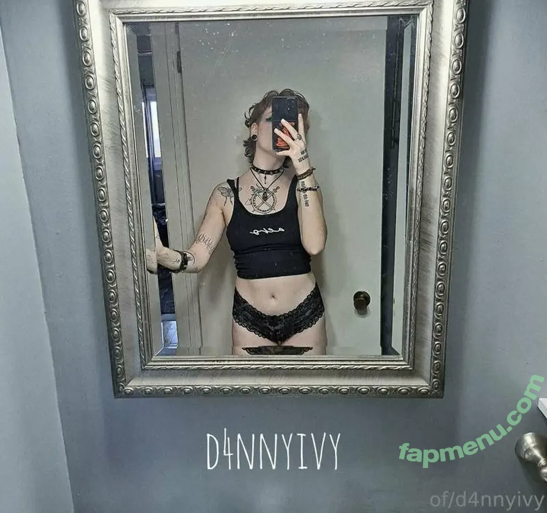 alvarkara nude photo #0022 (avaacarr / tr33ivy)
