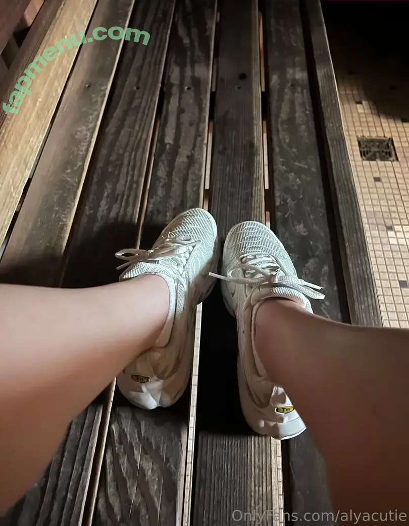 alyacutie nude photo #0035 (alyaaa.cutie / alyaalya)