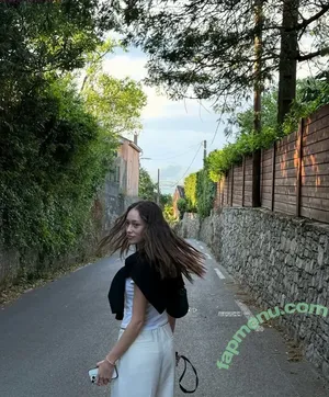 Alycia Debnam Carey / DebnamCarey / alyciajasmin nude photo #1471