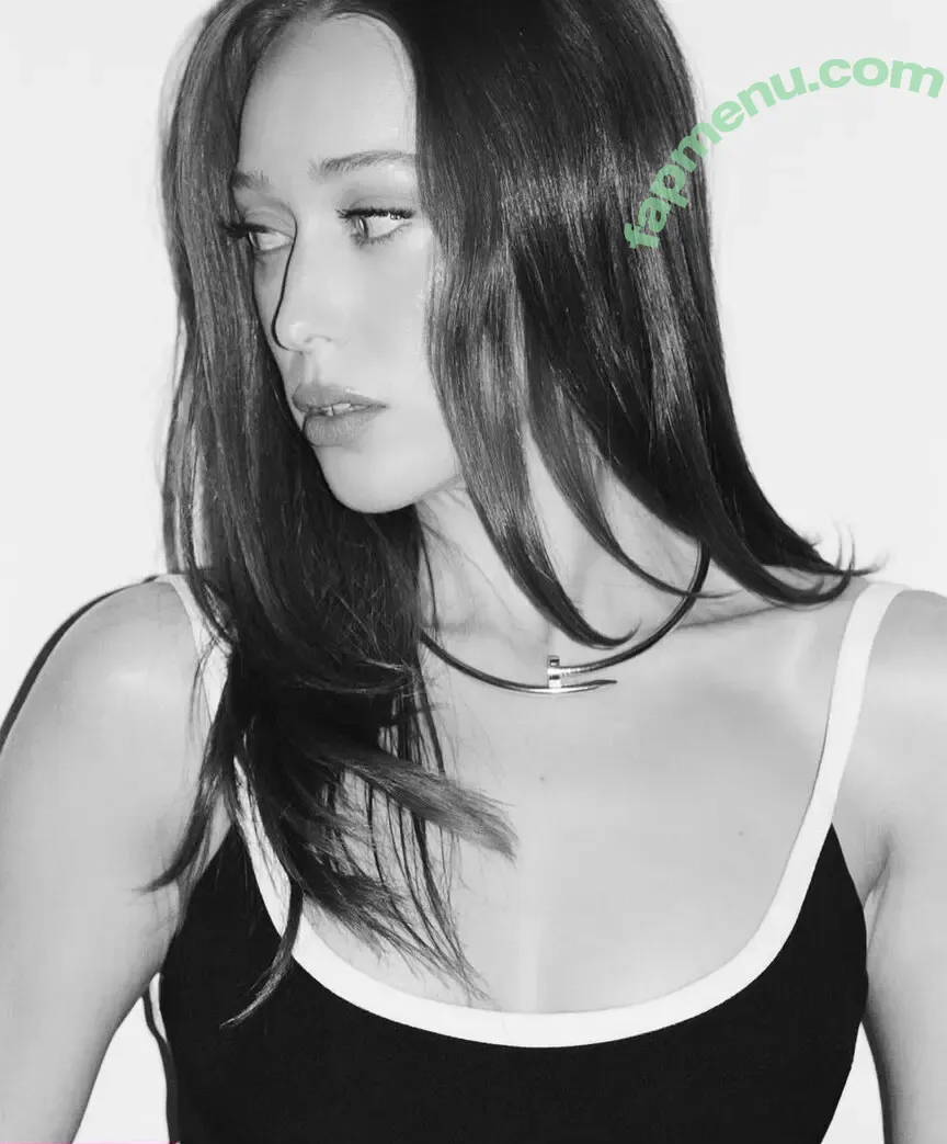 Alycia Debnam Carey nude photo #1444 (DebnamCarey / alyciajasmin)