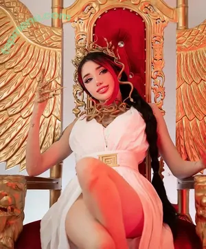 alyri / alyri_tv nude photo #0002