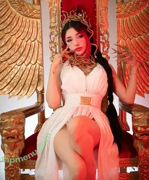 alyri / alyri_tv nude photo #0005
