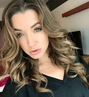 Alyssa Arce / alina770 / miss_alyssaarce / missalyssaarce nude photo #0039