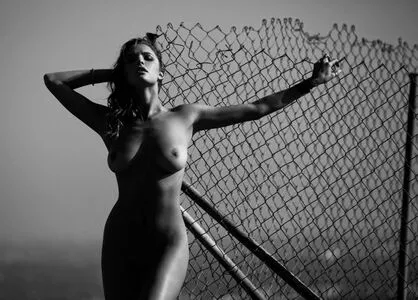 Alyssa Arce / alina770 / miss_alyssaarce / missalyssaarce nude photo #0071